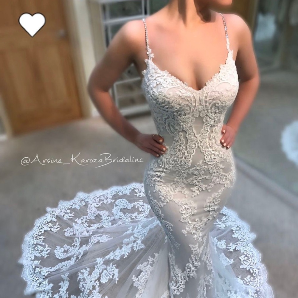 Enzoni wedding dress